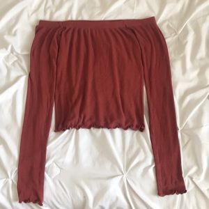 Off The shoulders shirt